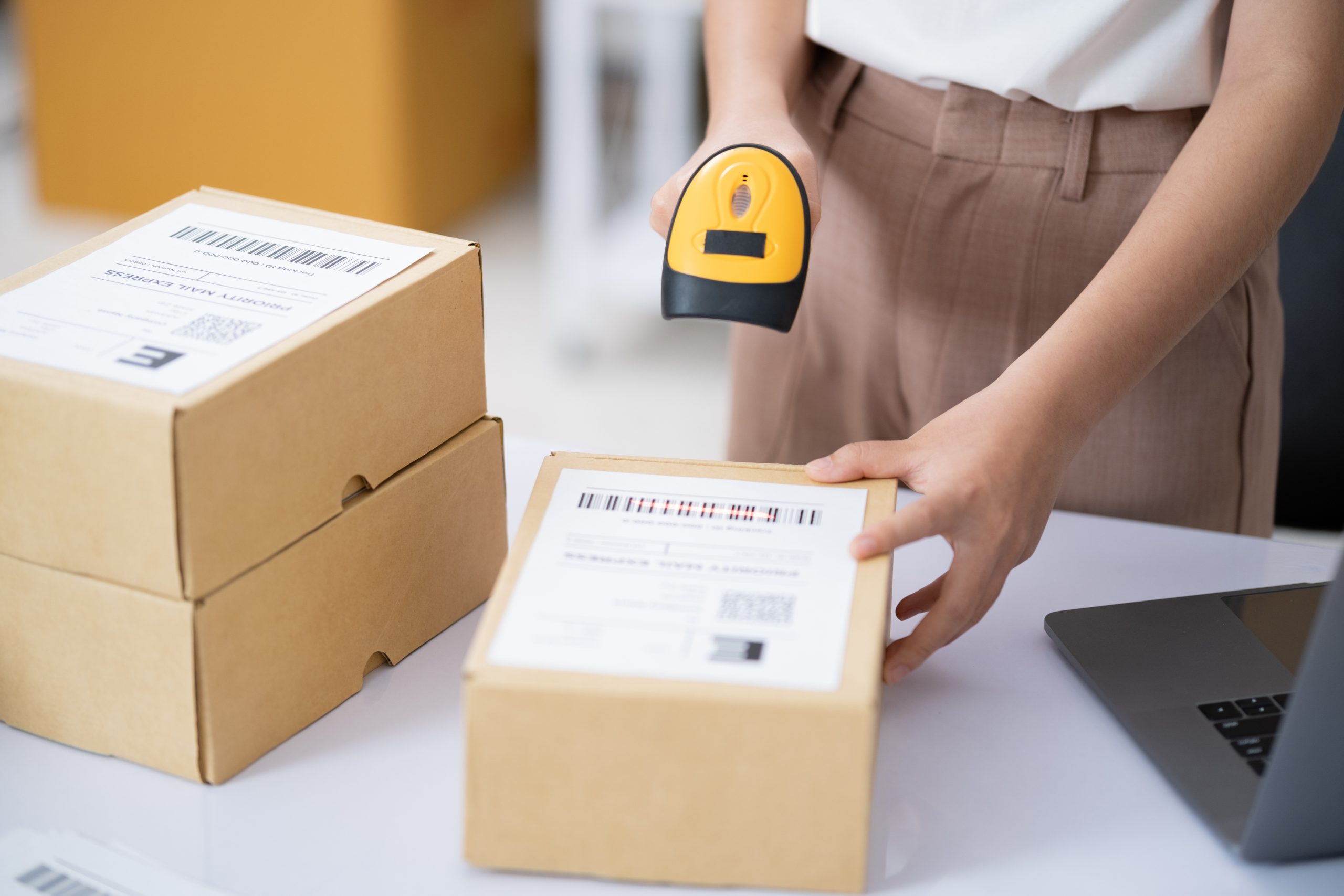 How to optimize your wholesale operations with EAN barcodes