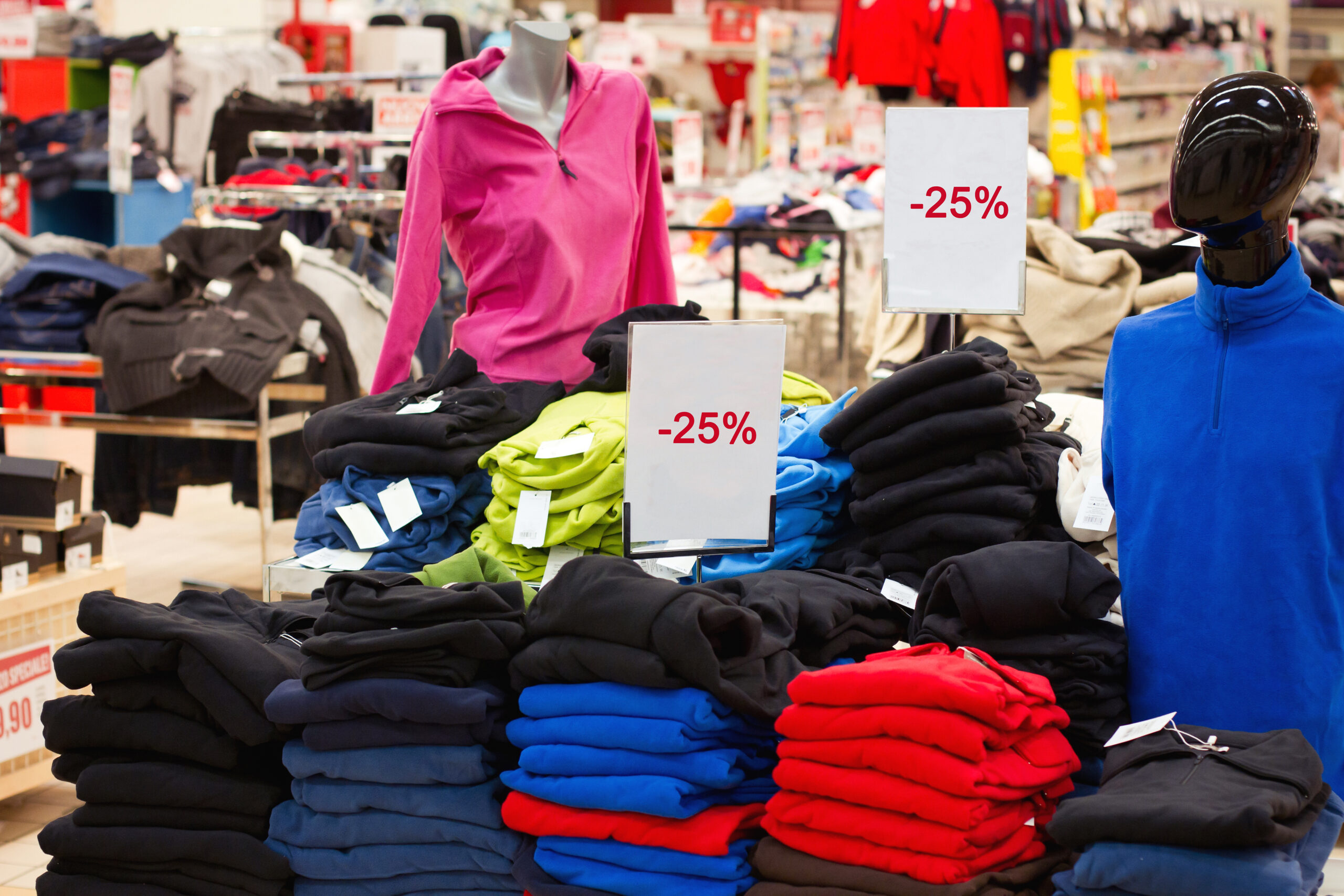 Retailers started to offer significant discounts